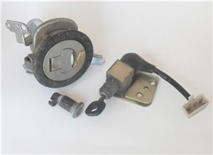 Serratura completa quadretto avviamento Kymco Dink 50 125 150